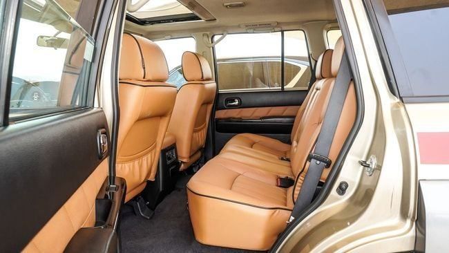 Подержанный Nissan Patrol V (Y61) Рестайлинг, 4.8 л, 2019 в Шардже от Abo Saif Золотистый цвет. GCC | AUTO.AE