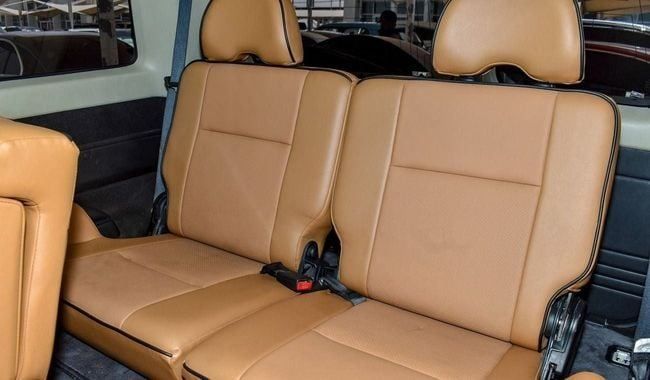 Подержанный Nissan Patrol V (Y61) Рестайлинг, 4.8 л, 2019 в Шардже от Abo Saif Белый цвет. GCC | AUTO.AE