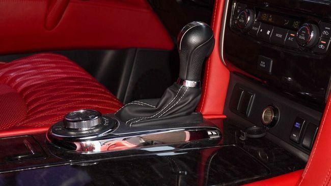 Подержанный Nissan Patrol VI (Y62) Рестайлинг 2, 5.6 л, 2020 в Шардже от Alnujoom Al Malakiah Used Cars Белый цвет. GCC | AUTO.AE