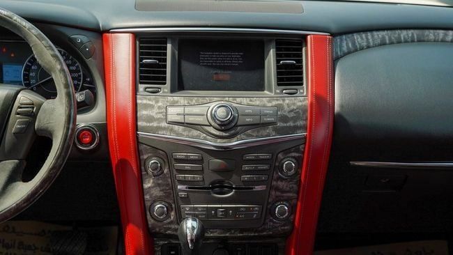 Used Nissan Patrol VI (Y62) Facelift, 5.6 l, 2018 in Sharjah by Alnujoom Al Malakiah Used Cars, White color. GCC Specs | AUTO.AE