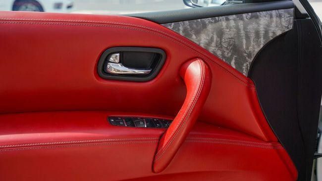 Used Nissan Patrol VI (Y62) Facelift, 5.6 l, 2018 in Sharjah by Alnujoom Al Malakiah Used Cars, White color. GCC Specs | AUTO.AE