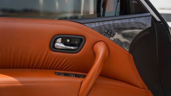 Used Nissan Patrol VI (Y62) Facelift 2, 5.6 l, 2020 in Sharjah by Alnujoom Al Malakiah Used Cars, White color. GCC Specs | AUTO.AE