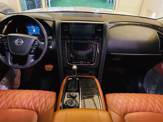 Used Nissan Patrol VI (Y62) Facelift 2, 5.6 l, 2021 in Sharjah by Alhamoor Used Cars, White color. GCC Specs | AUTO.AE