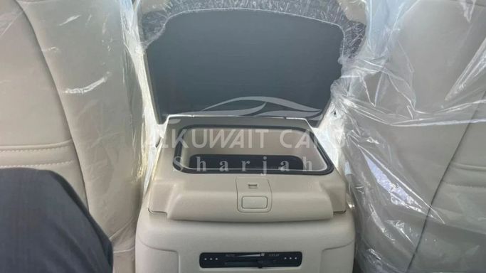 Новый Nissan Patrol VI (Y62) Рестайлинг 2, 5.6 л, 2023 в Шардже от Nour Alnukhba Motors Белый цвет. Other | AUTO.AE