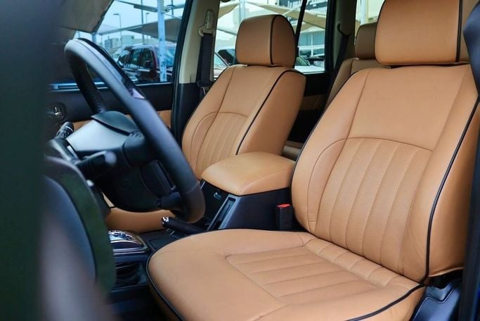 Подержанный Nissan Patrol V (Y61) Рестайлинг, 4.8 л, 2021 в Шардже от Al Bake Used Cars Серый цвет.  | AUTO.AE