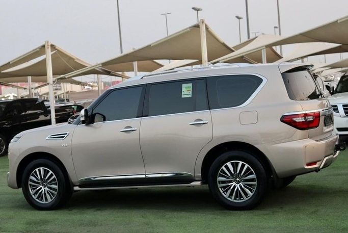 Used Nissan Patrol VI (Y62) Facelift 2, 5.6 l, 2021 in Sharjah by Al Bake Used Cars, Golden color. GCC Specs | AUTO.AE