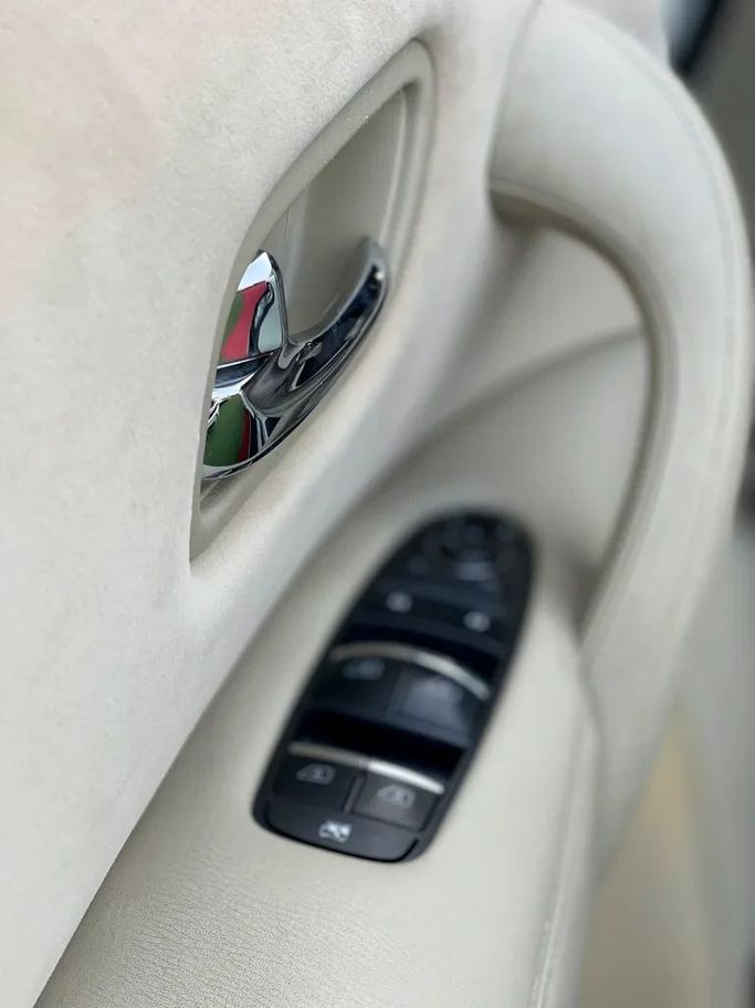 Used Nissan Patrol VI (Y62) Facelift, 4.0 l, 2014 in Sharjah by Al Muhtaref Used Cars, White color. GCC Specs | AUTO.AE