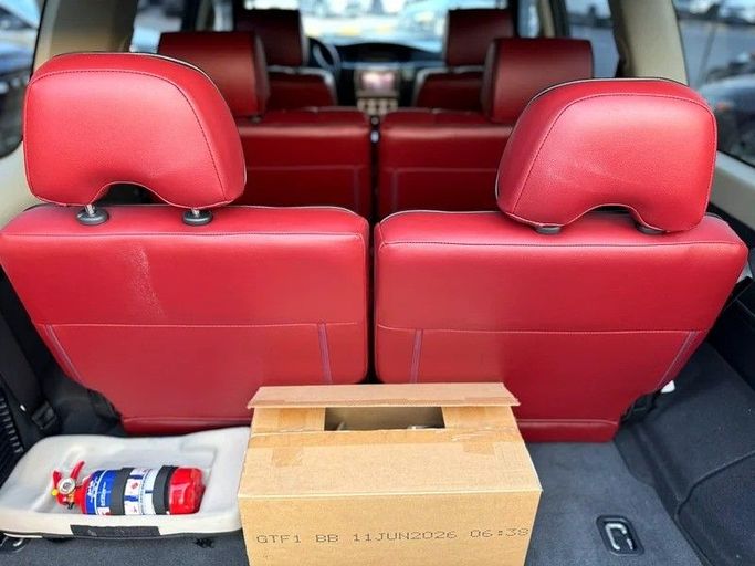 Подержанный Nissan Patrol V (Y61) Рестайлинг, 4.8 л, 2023 в Шардже от Hayan Alkhudari Used Cars Черный цвет. GCC | AUTO.AE