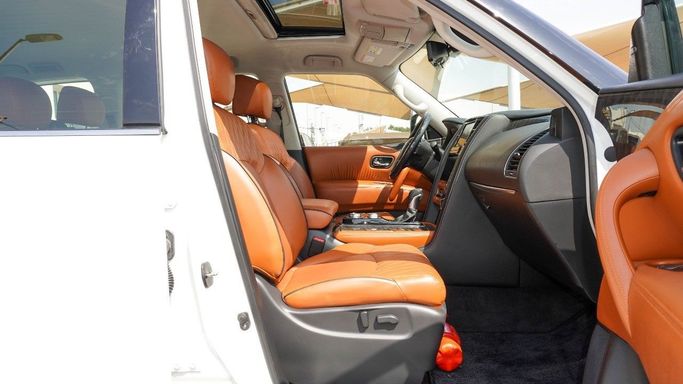 Подержанный Nissan Patrol VI (Y62) Рестайлинг 2, 5.6 л, 2020 в Шардже от Alsaadi Motors Белый цвет. Other | AUTO.AE