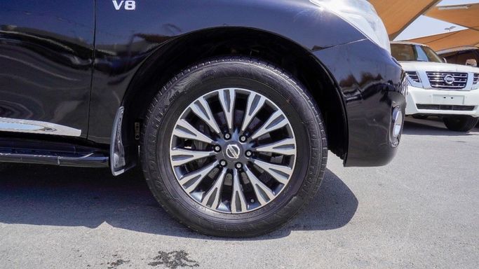 Used Nissan Patrol VI (Y62) Facelift, 4.0 l, 2016 in Sharjah by Alsaadi Motors, Black color. Other | AUTO.AE