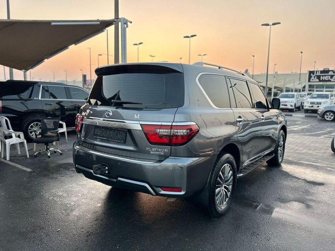 Used Nissan Patrol VI (Y62) Facelift 2, 5.6 l, 2020 in Sharjah by Al Ostoura Used Cars, Grey color. Other | AUTO.AE