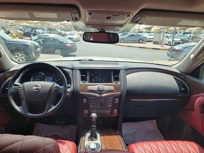 Подержанный Nissan Patrol VI (Y62) Рестайлинг 2, 5.6 л, 2020 в Шардже от Tabarak Used Cars Белый цвет. Американская | AUTO.AE