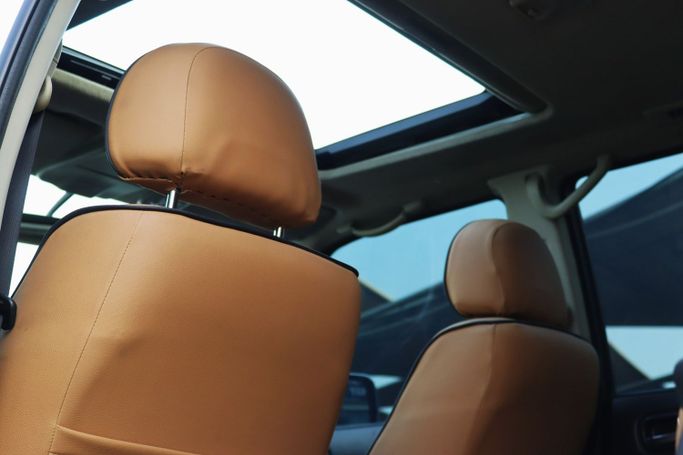 Подержанный Nissan Patrol V (Y61) Рестайлинг, 4.8 л, 2019 в Шардже от Dar Al Hay Used Cars Белый цвет. Other | AUTO.AE