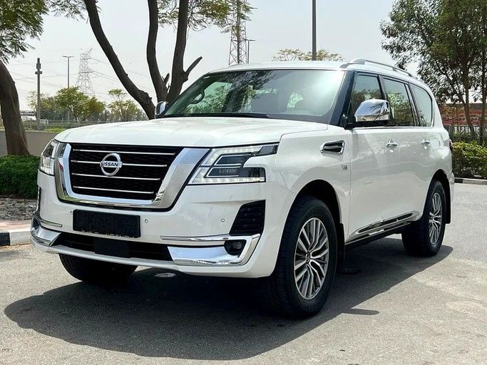 Used Nissan Patrol VI (Y62) Facelift 2, 4.0 l, 2021 in Sharjah by First Choice Cars, White color. GCC Specs | AUTO.AE