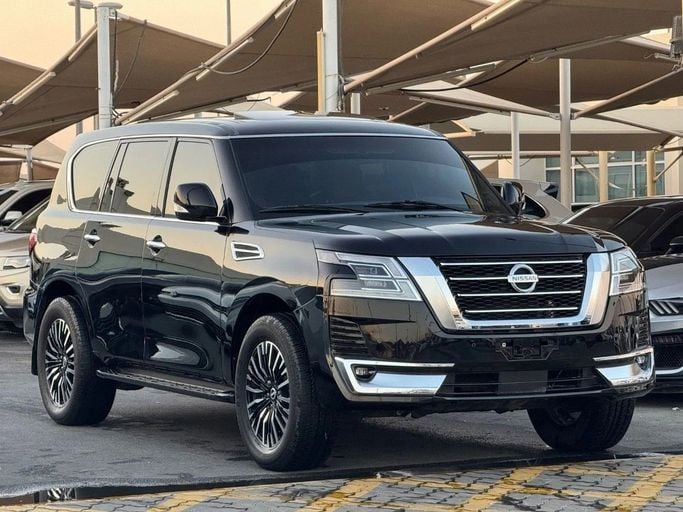 Used Nissan Patrol VI (Y62), 5.6 l, 2012 in Sharjah by Titanium Used Cars, Black color. GCC Specs | AUTO.AE