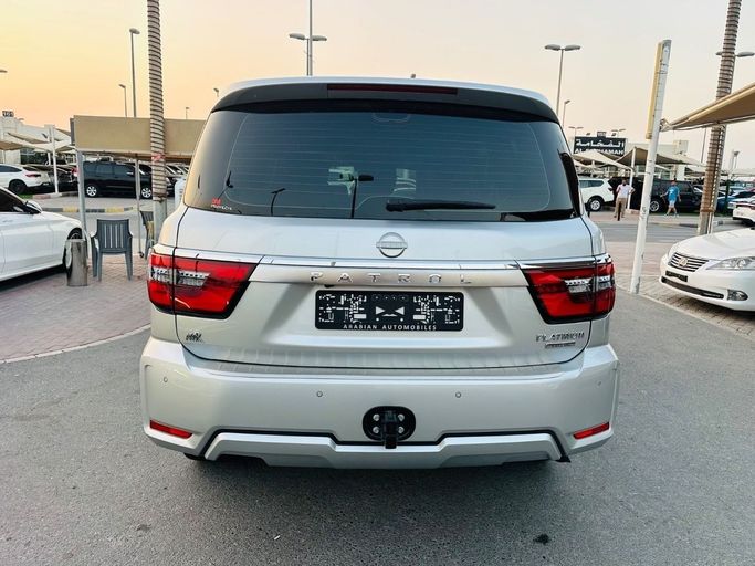 Used Nissan Patrol VI (Y62) Facelift 2, 5.6 l, 2024 in Sharjah by Titanium Used Cars, Silver color. GCC Specs | AUTO.AE