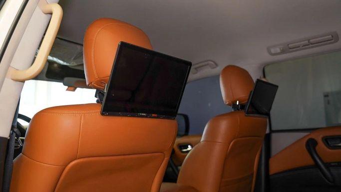 Подержанный Nissan Patrol VI (Y62) Рестайлинг, 4.0 л, 2019 в Шардже от Alsalama Motors Белый цвет. GCC | AUTO.AE