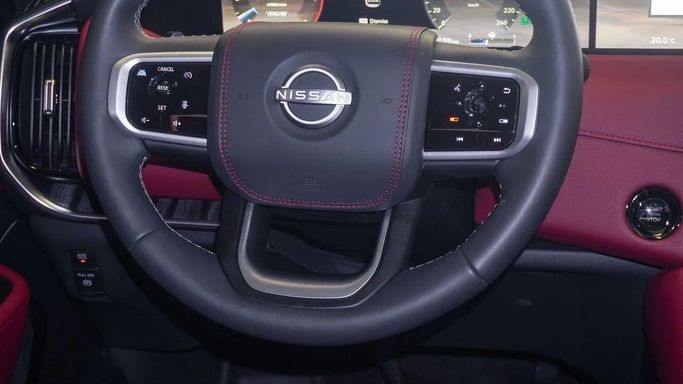 Подержанный Nissan Patrol VII (Y63), 3.5 л, 2025 в Шардже от Alsalama Motors Черный цвет. GCC | AUTO.AE