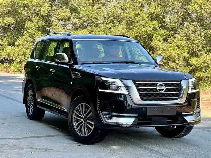 Подержанный Nissan Patrol VI (Y62) Рестайлинг 2, 5.6 л, 2021 в Шардже от Ali Abood Used Cars Черный цвет. GCC | AUTO.AE