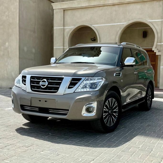 Used Nissan Patrol VI (Y62) Facelift, 5.6 l, 2015 in Sharjah by Sarmad Cars, Tan color. Other | AUTO.AE