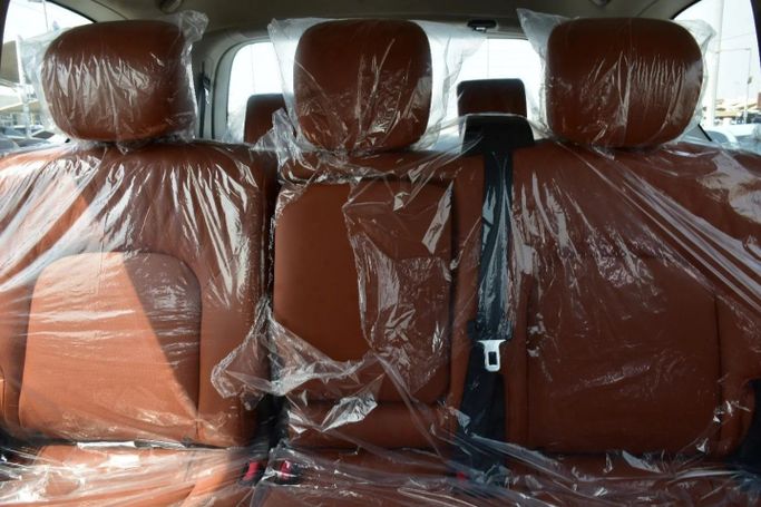 Подержанный Nissan Patrol VI (Y62) Рестайлинг 2, 4.0 л, 2024 в Шардже от Alfaris Used Cars Черный цвет. GCC | AUTO.AE