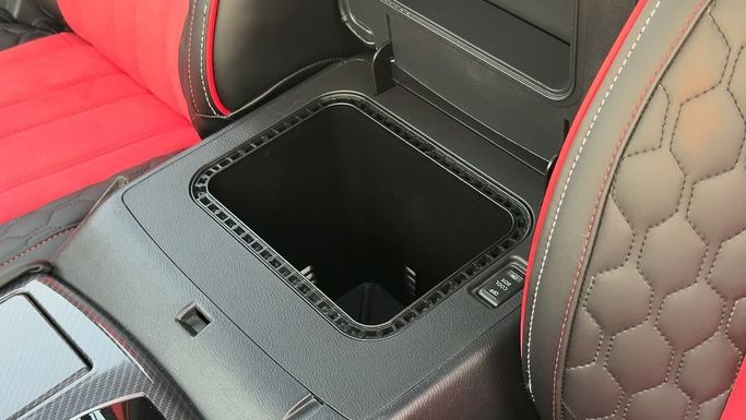 Подержанный Nissan Patrol VI (Y62), 5.6 л, 2010 в Шардже от Badar Used Cars Белый цвет.  | AUTO.AE