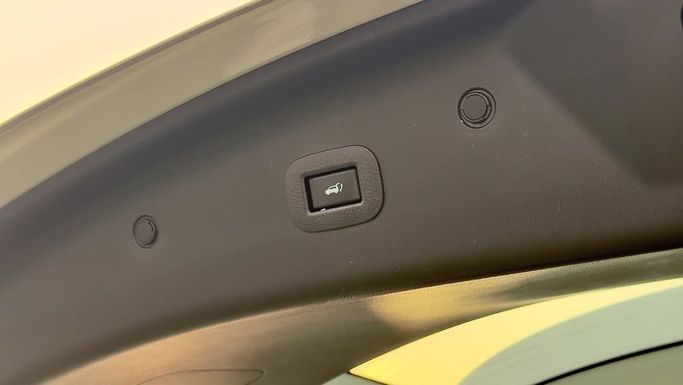 Used Nissan Patrol VI (Y62) Facelift 2, 4.0 l, 2022 in Sharjah by Badar Used Cars, Tan color.  | AUTO.AE