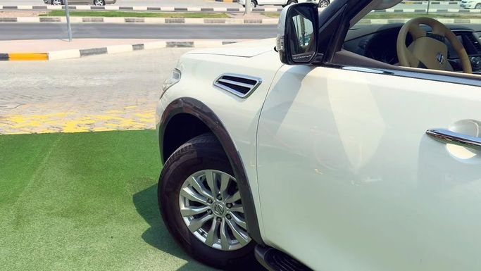Used Nissan Patrol VI (Y62) Facelift, 5.6 l, 2019 in Sharjah by Badar Used Cars, White color.  | AUTO.AE