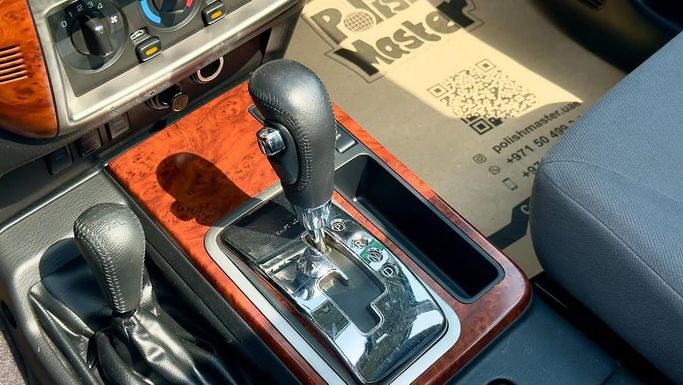 Used Nissan Patrol V (Y61) Facelift, 4.8 l, 2019 in Sharjah by Badar Used Cars, Silver color.  | AUTO.AE