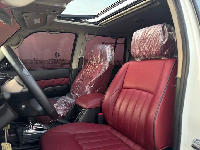 Used Nissan Patrol V (Y61) Facelift, 4.8 l, 2024 in Sharjah by Al Ahd Used Cars, White color. GCC Specs | AUTO.AE