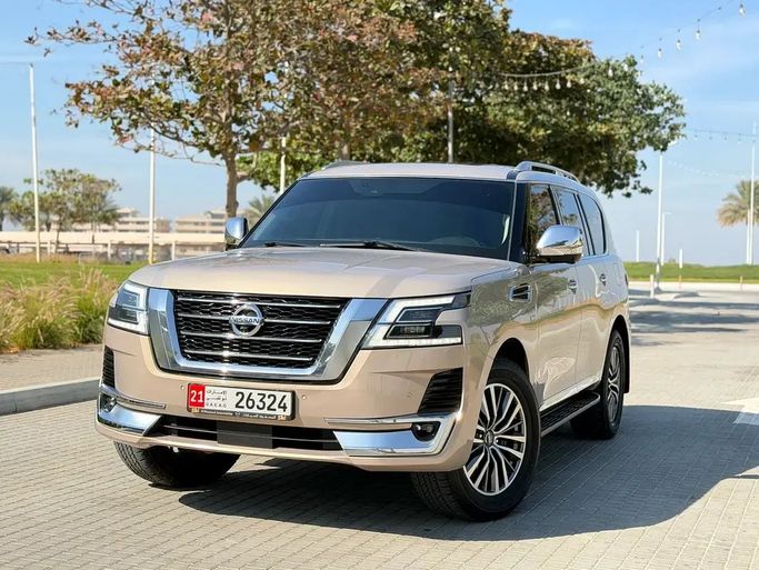 Подержанный Nissan Patrol VI (Y62) Рестайлинг 2, 5.6 л, 2021 в Шардже от Al Sayarah Afaeqah Used Cars Бронзовый цвет. GCC | AUTO.AE