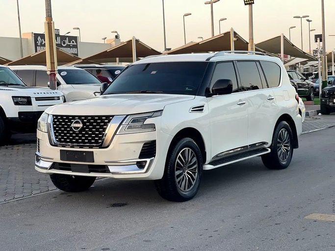 مستعملة Nissan Patrol عملية شد الوجه VI (Y62), 5.6 l, 2015 في في الشارقة من ASAL ALHAIBAH USED CARS، اللون أبيض. مواصفات الخليج | AUTO.AE