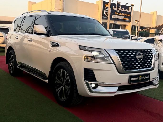 Подержанный Nissan Patrol VI (Y62) Рестайлинг 2, 5.6 л, 2022 в Шардже от Al Muhtaref Used Cars Белый цвет. GCC | AUTO.AE | Объявление #272381