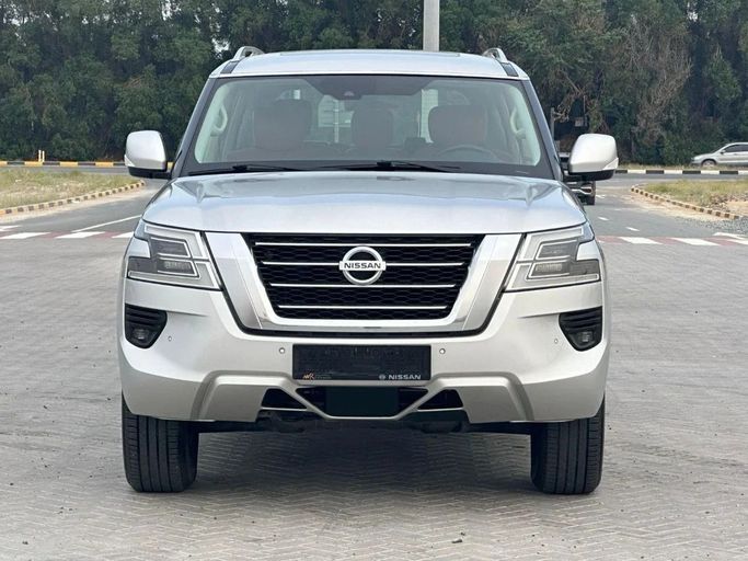 مستعملة Nissan Patrol عملية فيس ليفت VI (Y62) 2, 4.0 l, 2020 في في الشارقة من Al Aayan Used Cars، اللون فضي. مواصفات الخليج | AUTO.AE | إعلان #272831