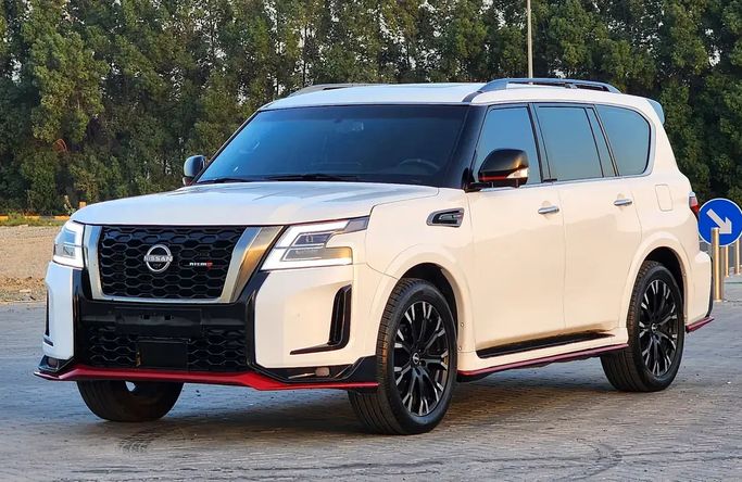 مستعملة Nissan Patrol عملية فيس ليفت VI (Y62), 5.6 l, 2016 في في الإمارات, الشارقة من Nassem Al Sham Used Cars، اللون أبيض. مواصفات الخليج | AUTO.AE | إعلان #275951