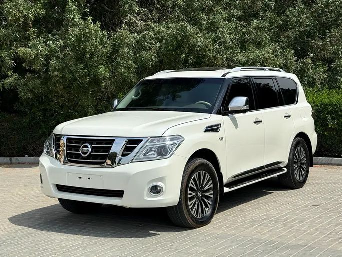 Used Nissan Patrol VI (Y62) Facelift, 5.6 l, 2016 in UAE, Sharjah by AL HAMOOR AL THAHABI, White color. GCC Specs | AUTO.AE | Listing #279223