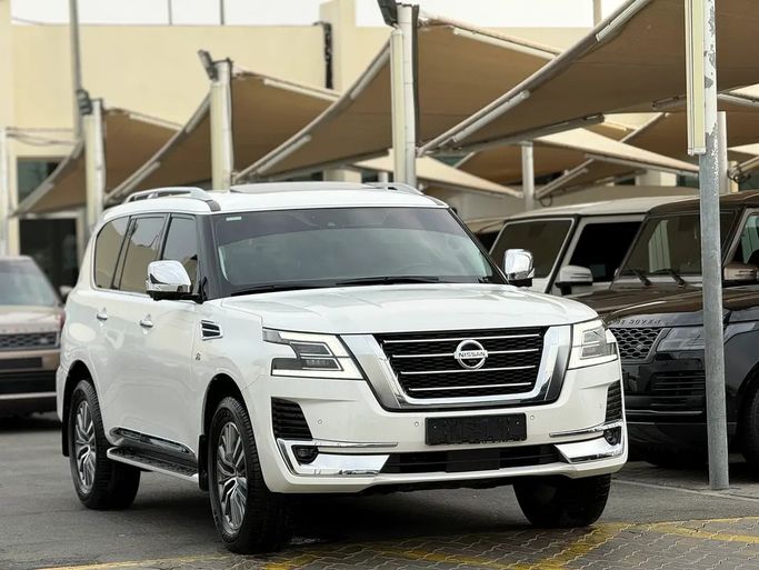 Used ⁦Nissan Patrol VI (Y62) Facelift 2, 5.6 l, 2021⁩ in UAE, Sharjah by ASAL ALHAIBAH USED CARS, White color. GCC Specs | AUTO.AE | Listing #287337