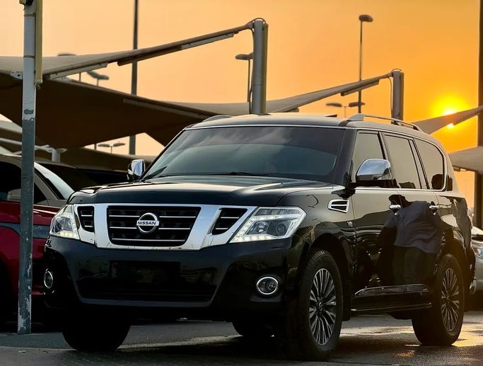 Used ⁦Nissan Patrol VI (Y62) Facelift, 5.6 l, 2015⁩ in UAE, Sharjah by ASAL ALHAIBAH USED CARS, Black color. GCC Specs | AUTO.AE | Listing #287363