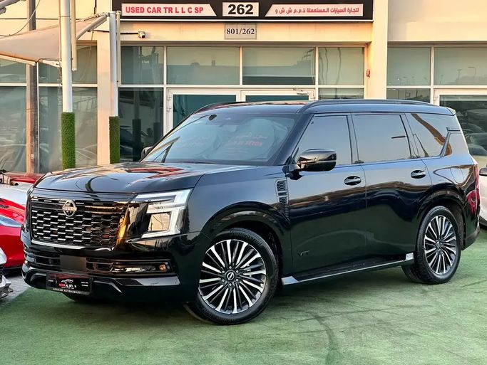 Подержанный ⁦Nissan Patrol VII (Y63), 3.8 л, 2025⁩ в ОАЭ, Шарджа от Noor Al Seyoh Used Cars Черный цвет. GCC | AUTO.AE | Объявление #290320