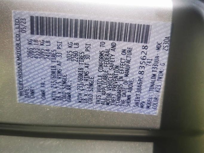 Подержанный Nissan Rogue III, 1.5 л, 2023 в Шардже от Tabarak Used Cars Серебристый цвет. Американская | AUTO.AE