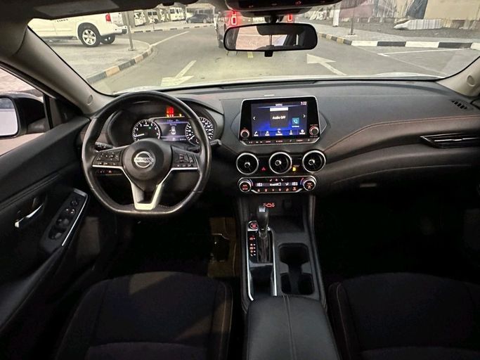 Used Nissan Sentra VIII (B18), 2.0 l, 2021 in Sharjah by Golden Deal Cars, White color. American Specs | AUTO.AE