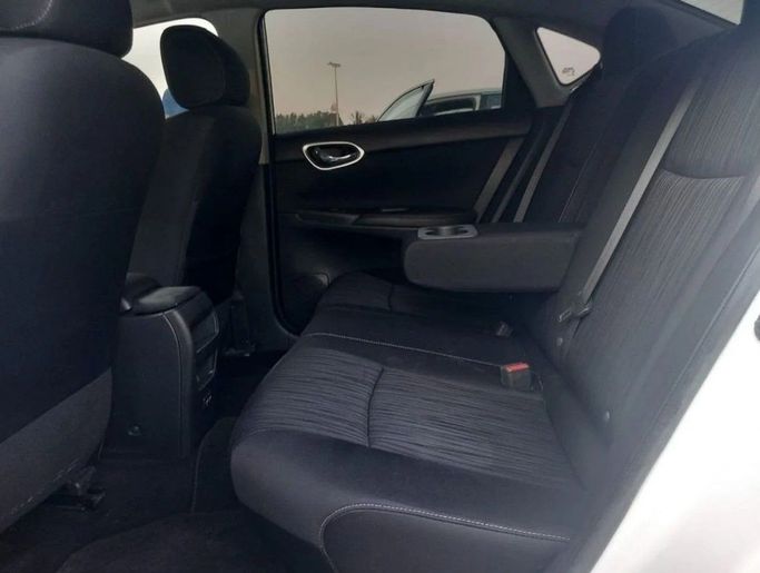 Подержанный Nissan Sentra VII (B17) Рестайлинг, 1.8 л, 2019 в Шардже от Halla Cars Белый цвет.  | AUTO.AE