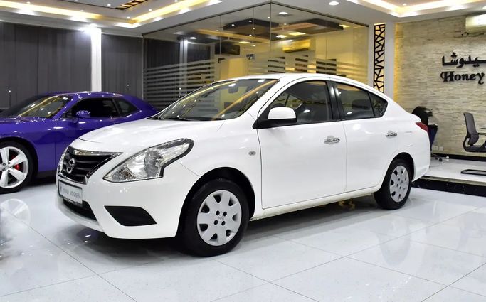Подержанный Nissan Sunny N17 Рестайлинг, 1.5 л, 2023 в Шардже от Honey Jidosha Used Cars Tr. Белый цвет. GCC | AUTO.AE | Объявление #273202