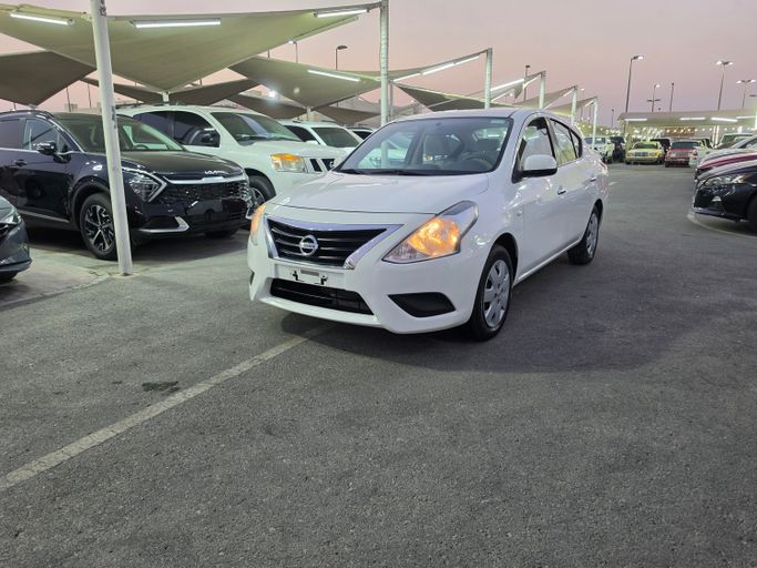 مستعملة ⁦Nissan Sunny فيس ليفت N17، 1.5 l، 2023⁩ في في الإمارات, الشارقة من Ishtar Used Cars، اللون أبيض. مواصفات الخليج | AUTO.AE | إعلان #288002