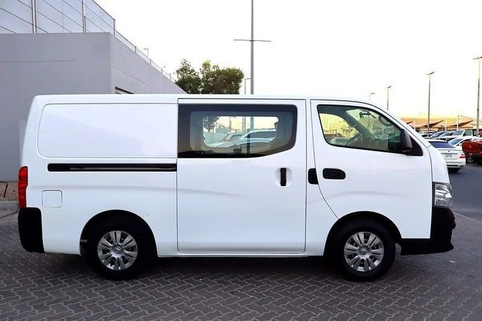 Подержанный Nissan Urvan V (E26) / NV350 Urvan, 2.5 л, 2020 в Шардже от Al Rukin Al Saudi Белый цвет. GCC | AUTO.AE