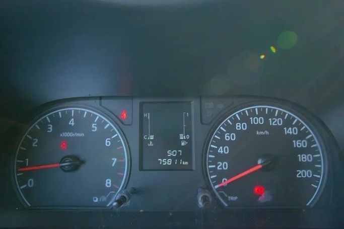 Used Nissan Urvan V (E26) / NV350 Urvan, 2.5 l, 2022 in Sharjah by First Choice Cars, White color. GCC Specs | AUTO.AE