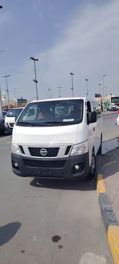 Used Nissan Urvan V (E26) / NV350 Urvan, 2.5 l, 2016 in UAE, Sharjah by Wafi Used Cars, White color. GCC Specs | AUTO.AE | Listing #280421