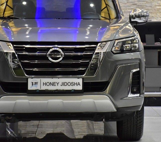 Used Nissan X-Terra, 2.5 l, 2022 in Sharjah by Honey Gidosha Used Cars Tr., Grey color.  | AUTO.AE