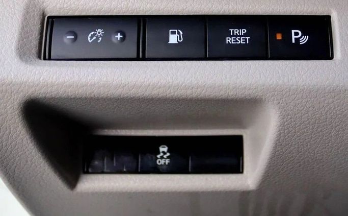 Подержанный Nissan X-Terra, 2.5 л, 2021 в Шардже от Al Sayed Khamis Used Cars Белый цвет. GCC | AUTO.AE