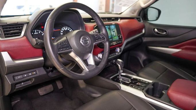 Подержанный Nissan X-Terra, 2.5 л, 2023 в Шардже от Alsalama Motors Белый цвет. GCC | AUTO.AE